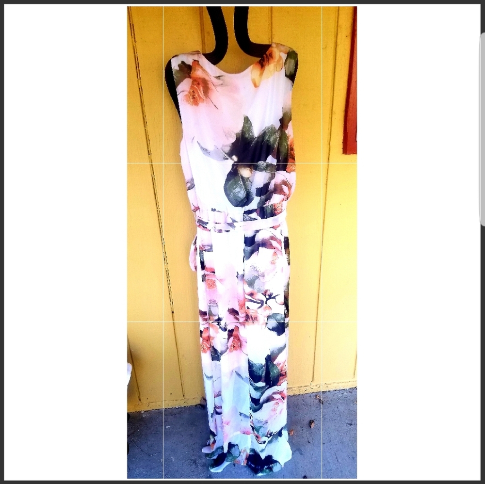 PEACH FLOWER SPRING DRESS - Picture 2 of 2